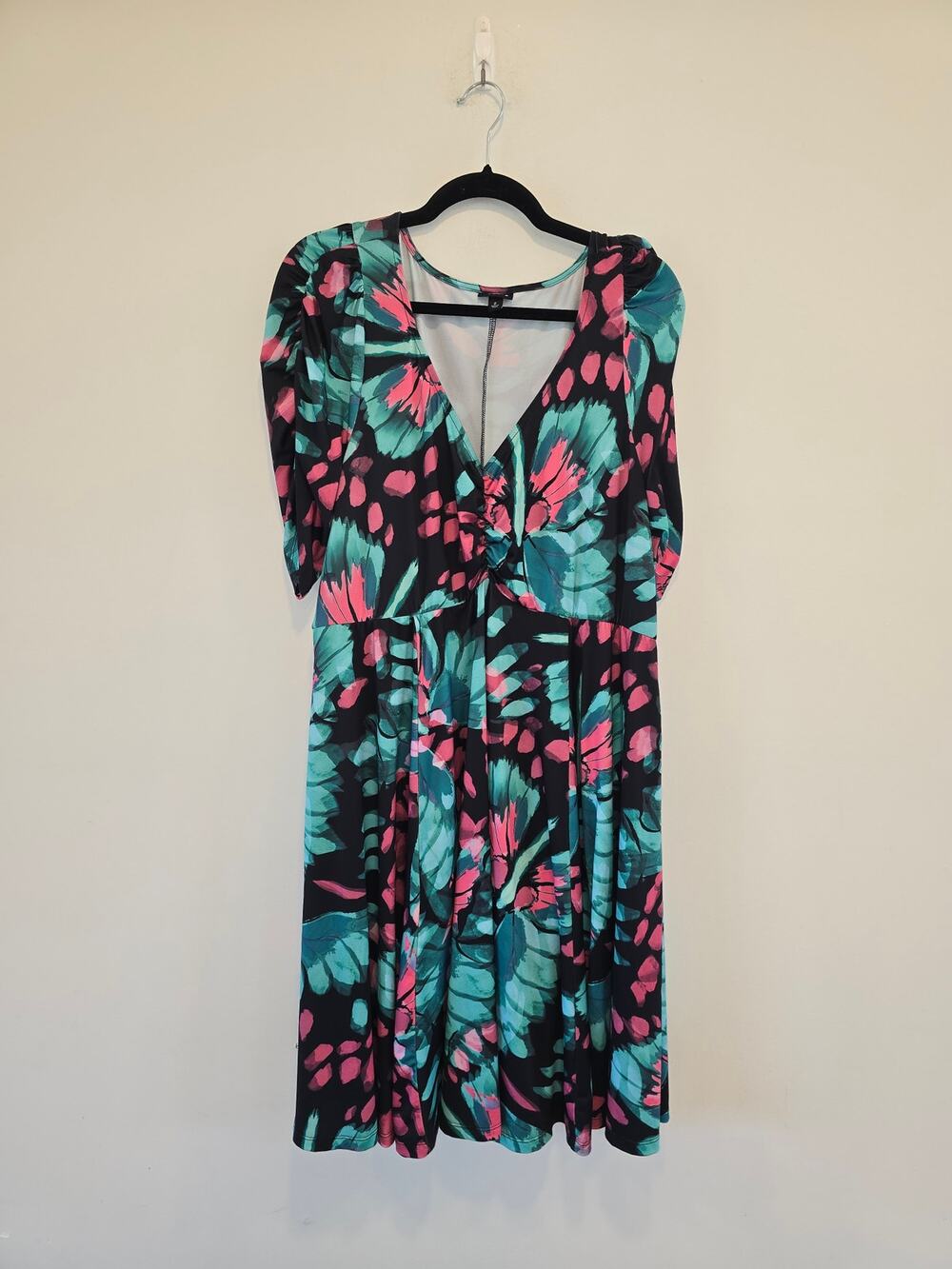 Torrid multi colored summer dress size 2